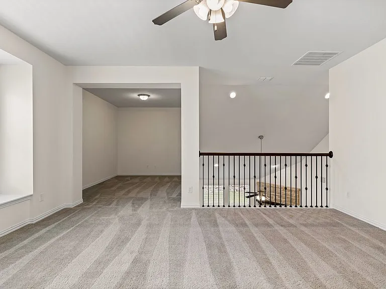 1514 Carnation St — Photo 17