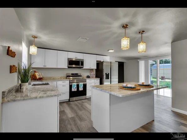 4375 Marlane Dr, Pensacola, FL 32526