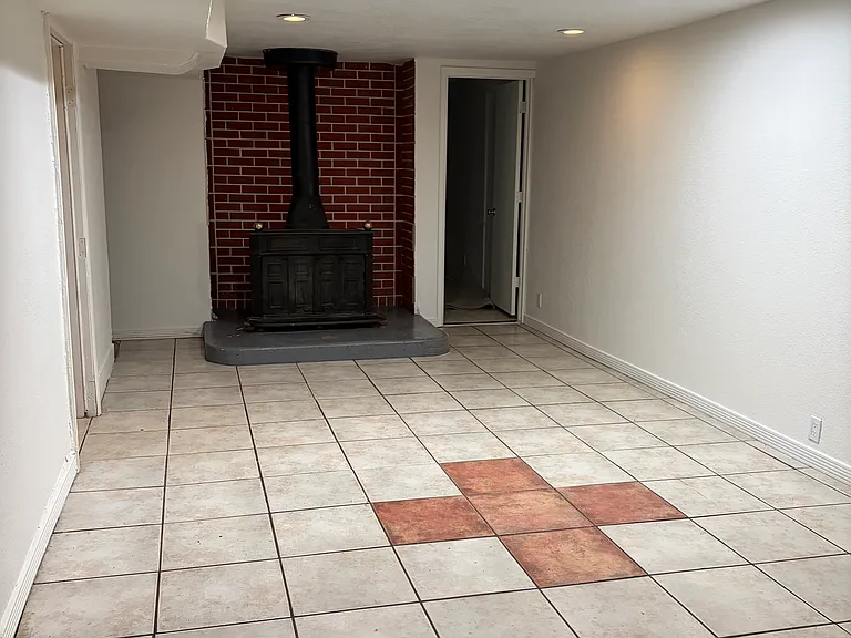 3458 W Louisiana Ave — Photo 6