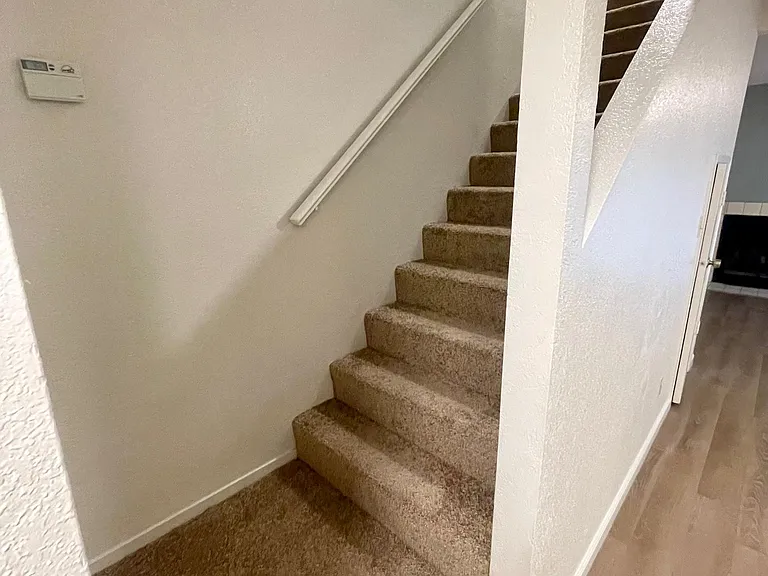 Sunridge Townhomes — Photo 22