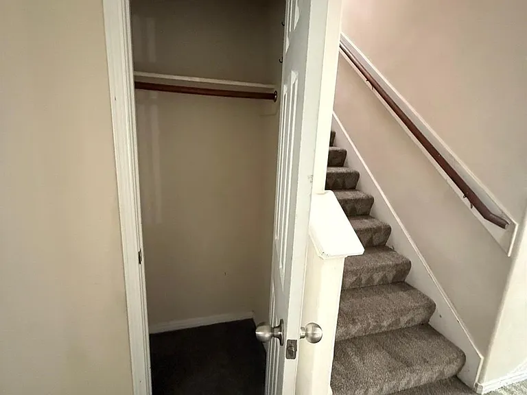 3207 Zephyr Glen Way — Photo 13