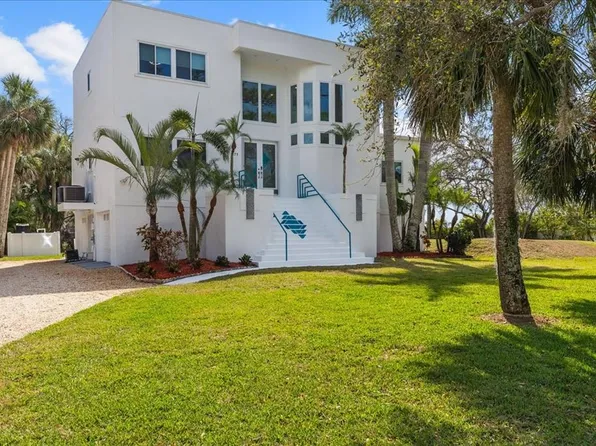 375 Wellington Ave, Oldsmar, FL 34677