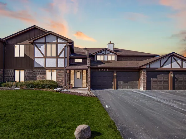 12908 Mill Dr E #1B, Palos Park, IL 60464