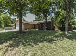11204 W Taylor St, Wichita, KS 67212