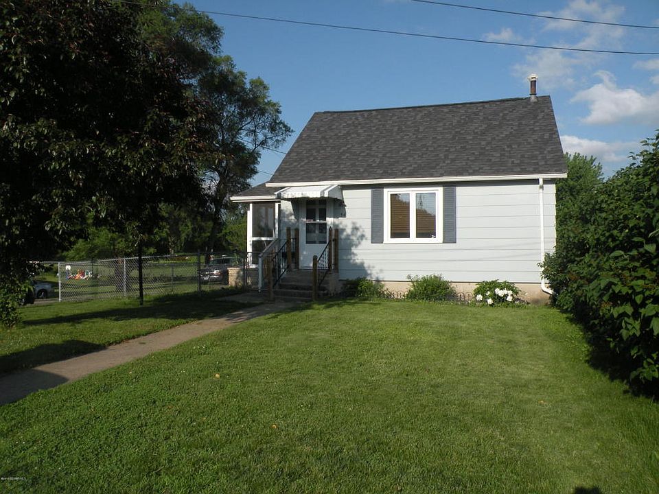 1st image of 54 Fairfax St