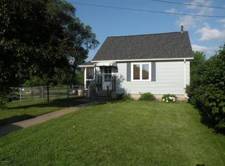 54 Fairfax St, Winona, MN 55987