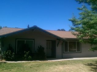 10070 Fallen Leaf Dr, Jamestown, CA 95327