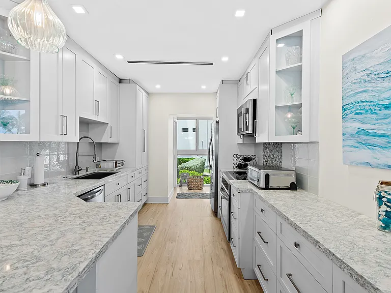 1530 S Ocean Blvd #14 — Photo 8