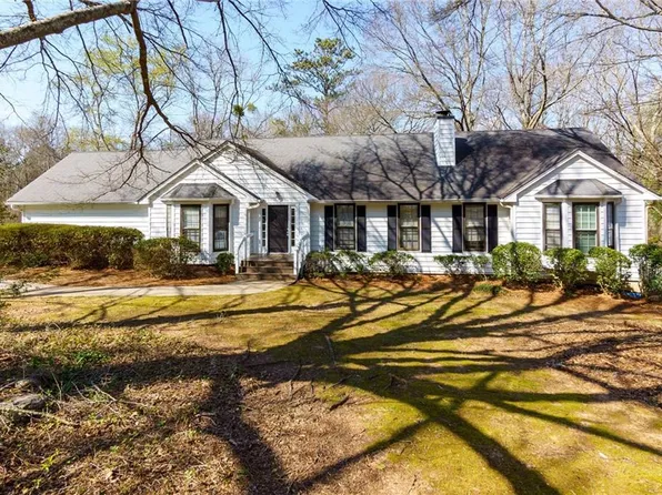 702 Plantation Cv, Woodstock, GA 30188