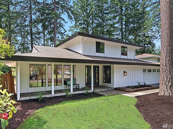 2nd image of 6002 Woodlake Dr W