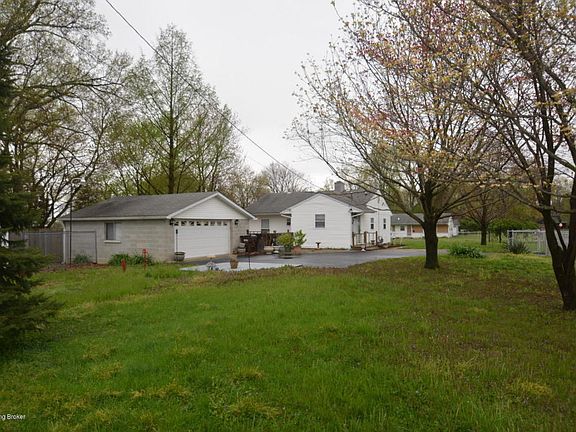 5th image of 125 Bonnie Ln