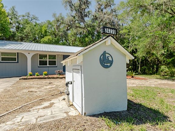 3rd image of 24270 SW SHOREWOOD DRIVE N