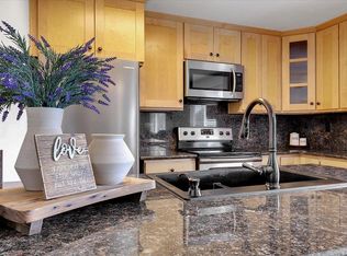 6533 Greenback Ln APT 1, Citrus Heights, CA