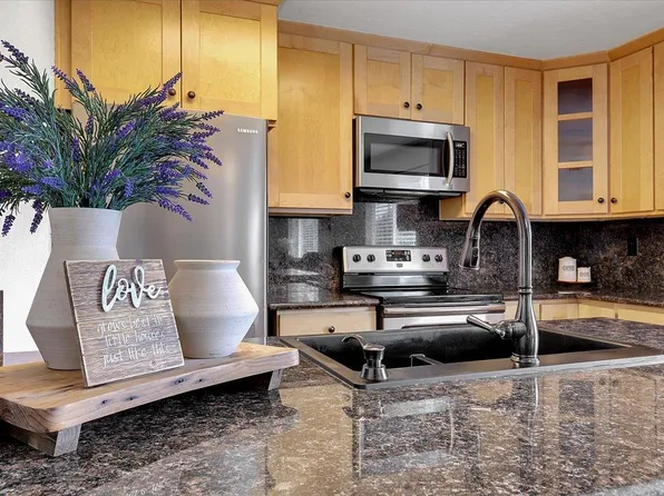 6533 Greenback Ln APT 1, Citrus Heights, CA 95621
