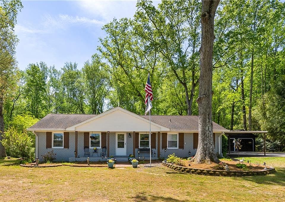 1st image of 175 Hart Rd