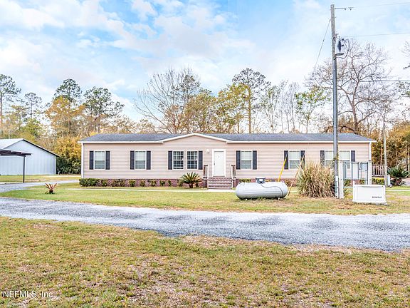 3rd image of 5932 WOODLAWN Road