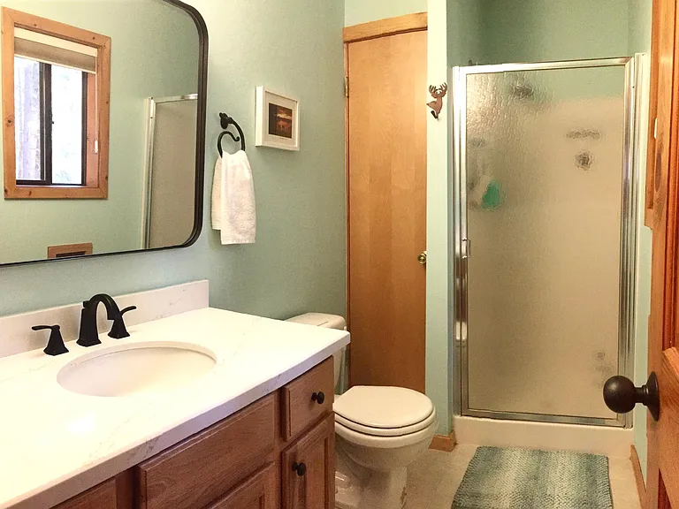 En suite bathroom.