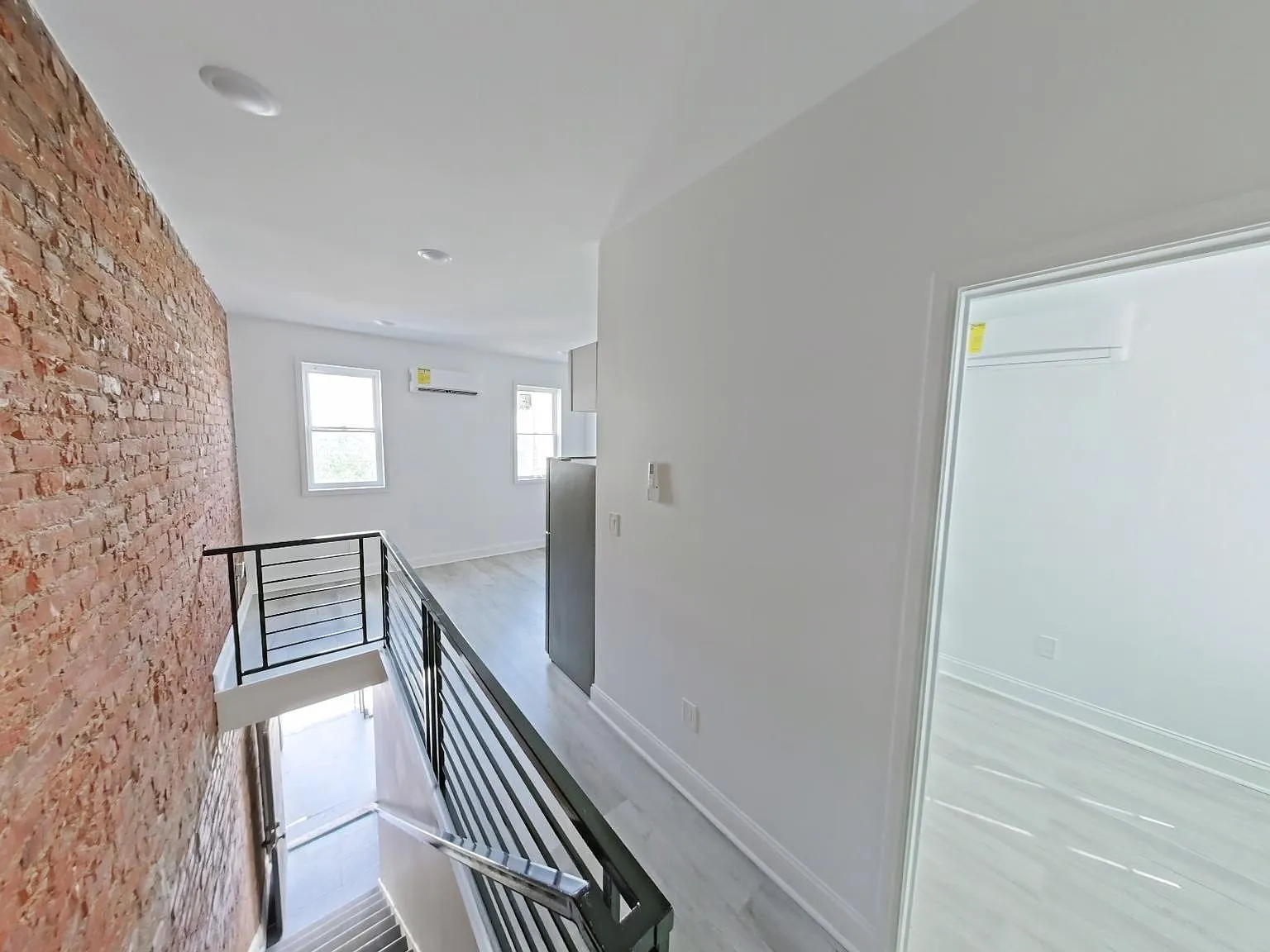 2 bed, 1120 sqft, $1,400 — Photo 3
