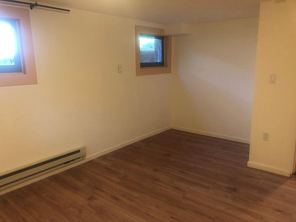 3rd image of 8015 42nd Ave NE