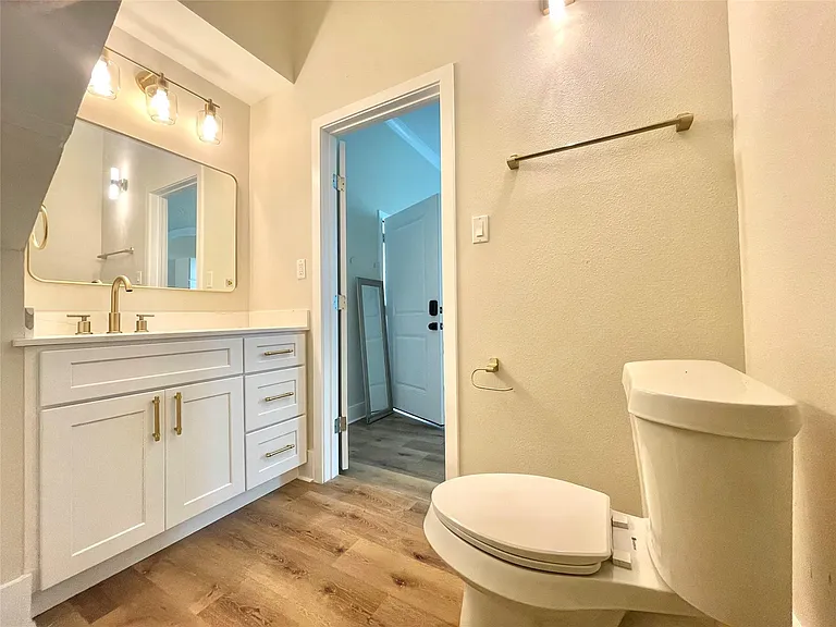 1427 Church St #1 — Photo 10