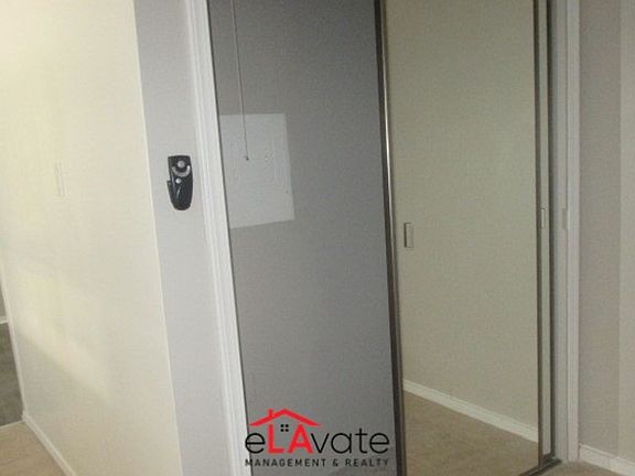 5th image of 10822 Ventura Blvd #6538f5ef4