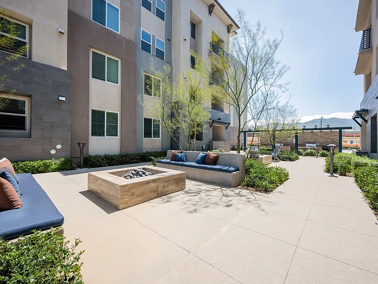 Array Vista Canyon — Photo 12