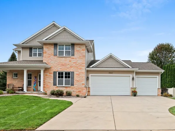 3562 Abbey Ct, Green Bay, WI 54313