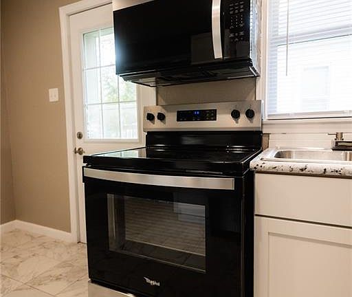 3rd image of 2911 Faraon St