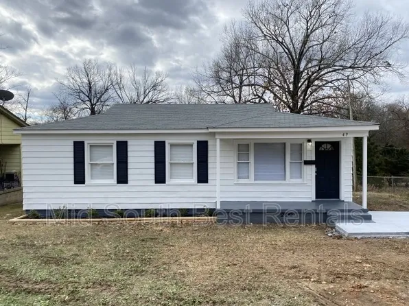 49 Whitmore Cir, Little Rock, AR 72206