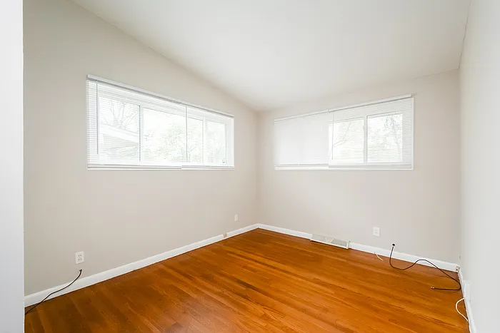 10720 Hallstead Dr — Photo 12