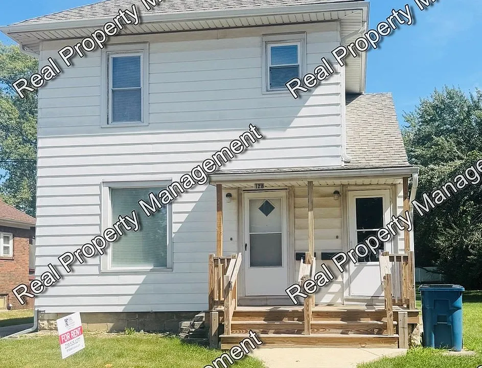 128 S Jackson St #2