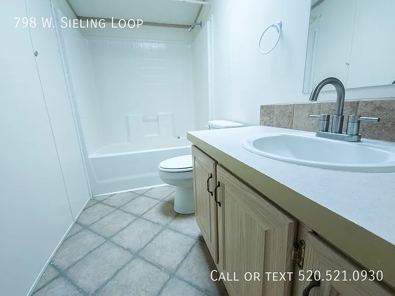 798 W Sieling Loop — Photo 22