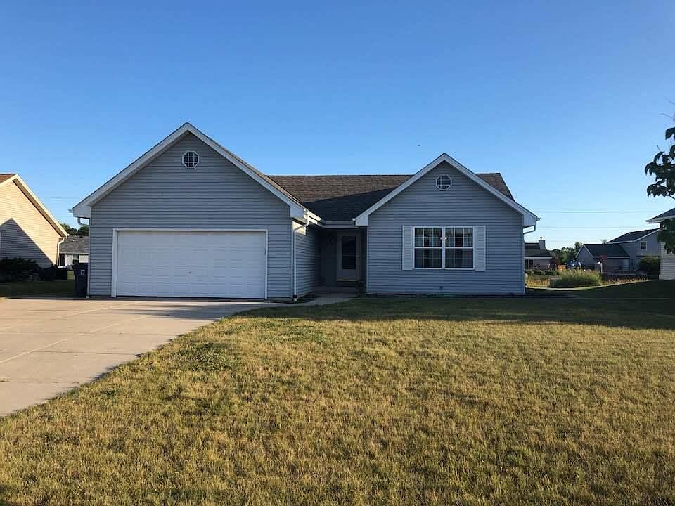 1st image of 1025 E Connie Ln