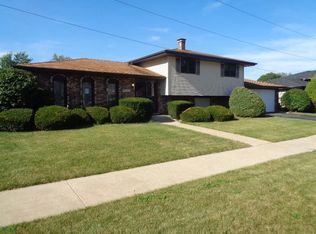 2930 190th Pl, Lansing, IL 60438