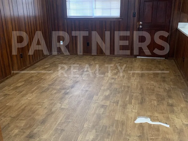 5546 Gantry Dr — Photo 3