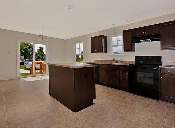 4th image of 2832 Elkridge Cir Unit 9