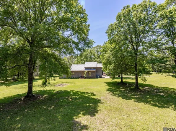 21560 Carew Harris Rd, Denham Springs, LA 70726