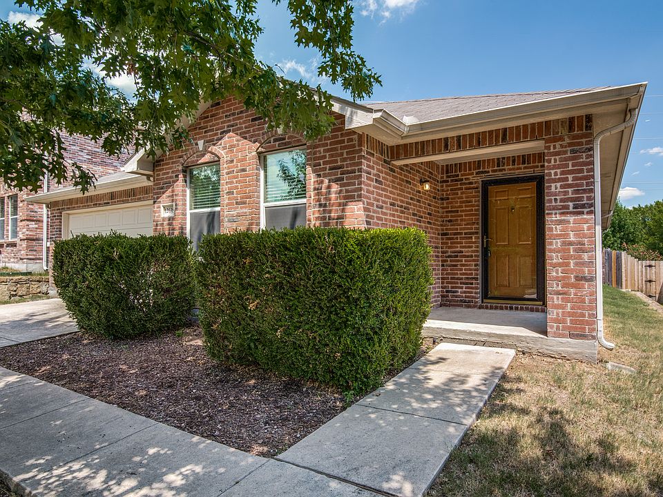 1st image of 12638 Vandelia St