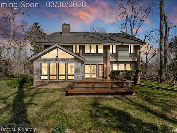 2nd image of 26311 W 14 Mile Rd