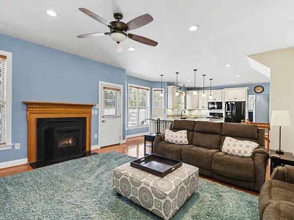 1105 Brehm Rd, Westminster, MD 21157