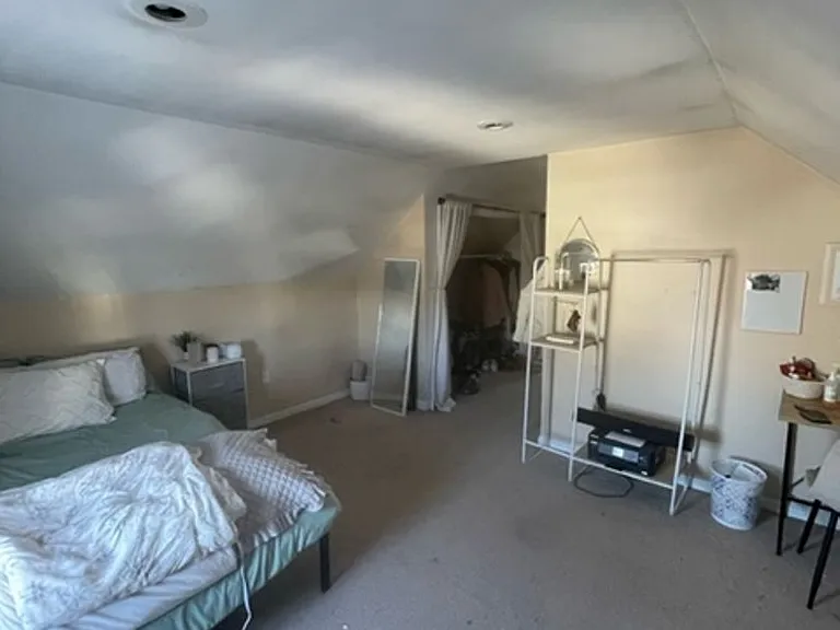 624 Smith St — Photo 24