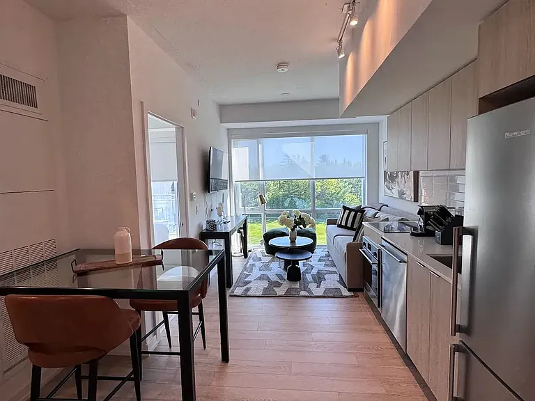 100 Carrick Trl #407 — Photo 4