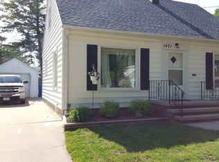 1421 N Alvin St, Appleton, WI 54911