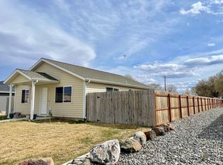 1130 Adams St, Powell, WY 82435