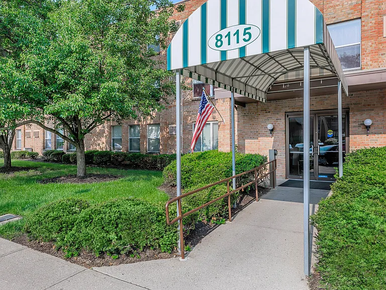 Ridgewood Senior Apartments — Photo 9