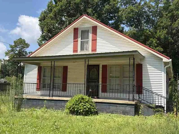 305 Phelps St, Gleason, TN 38229