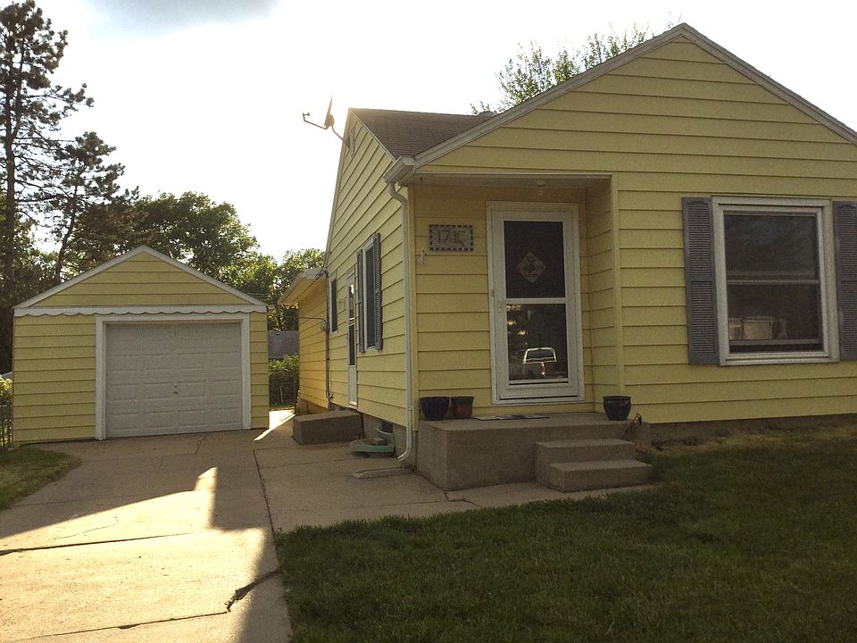 1st image of 1715 S 52nd St