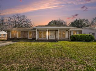 123 Saint Marks Dr, Goose Creek, SC 29445