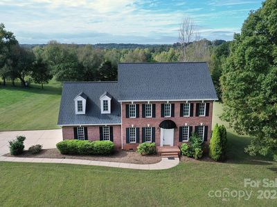 4063 Rainbow Hills Dr, Hickory, NC, 28602