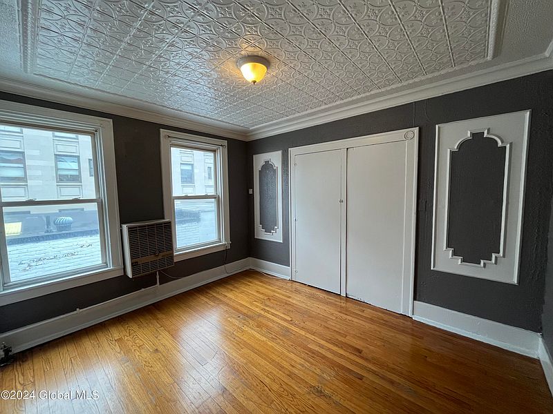 3rd image of 604 State Street